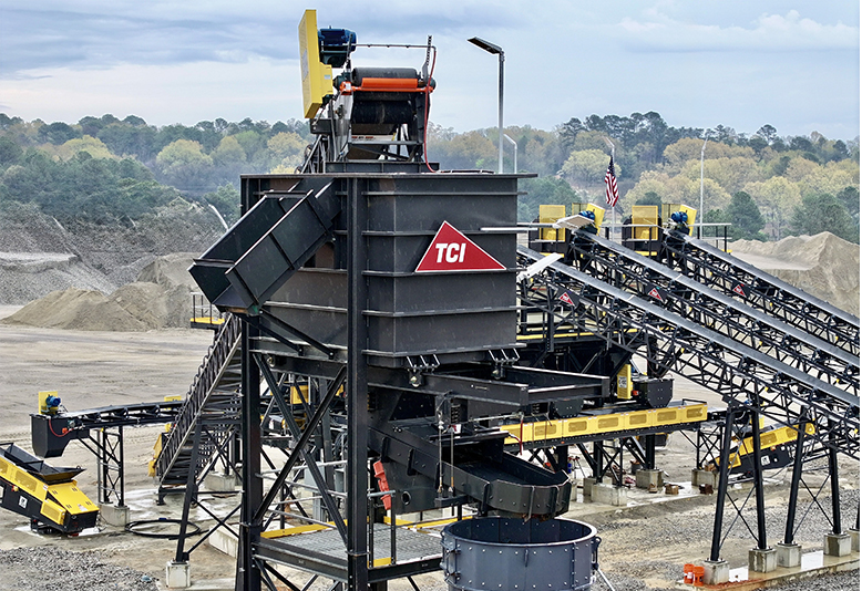 MAB-Equipment-Feed-Hoppers-and-Bins